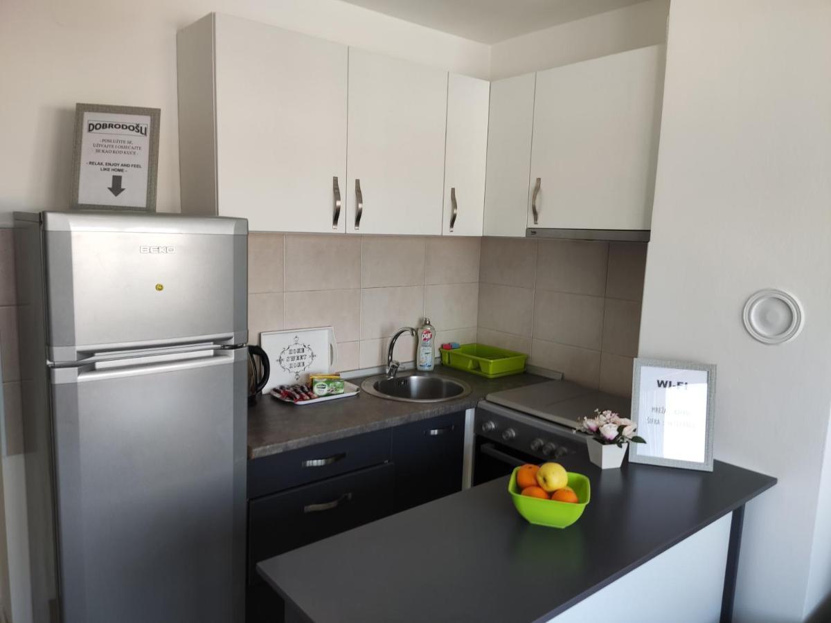 Apartmani Sarah 2 Tuzla Exterior foto